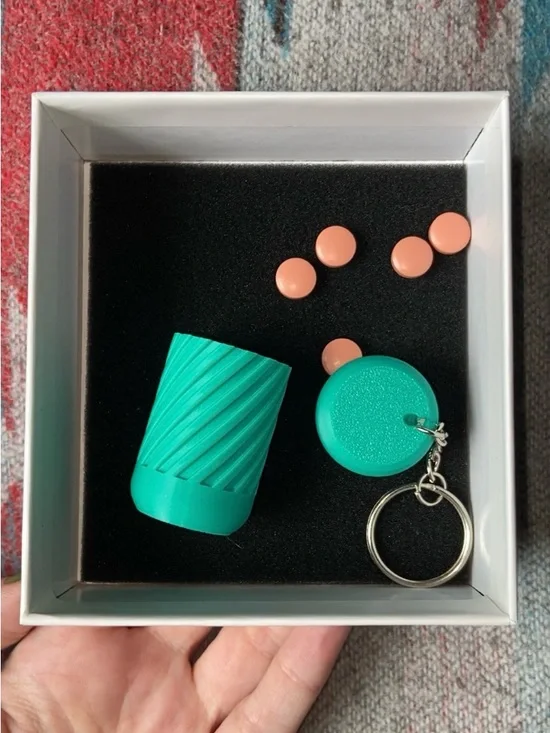 Storage Keychain - Picture 4 of 4